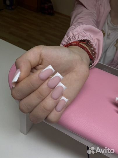 Маникюр, наращивание, педикюр