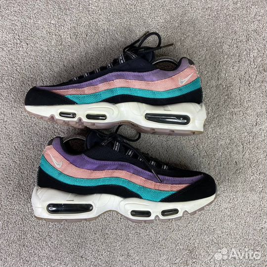 Оригинальные Кроссовки: Nike Air Max 95 8.5US