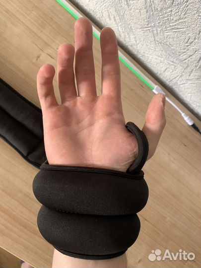 Утяжелители для рук Nike