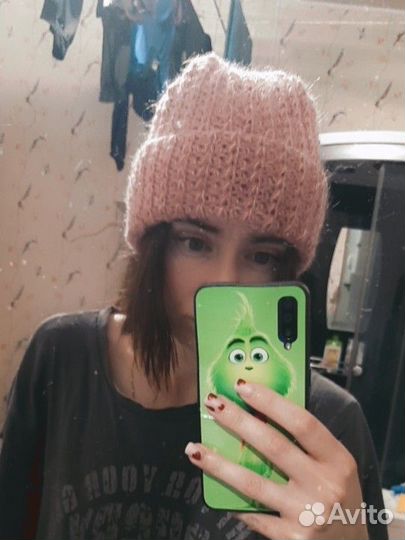 Шапка женская вязаная