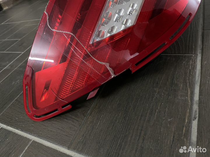 Задний левый фонарь w204 рестайлинг