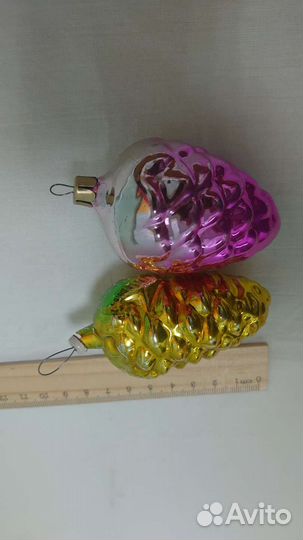 Советские стеклянные ёлочные игрушки-шишки