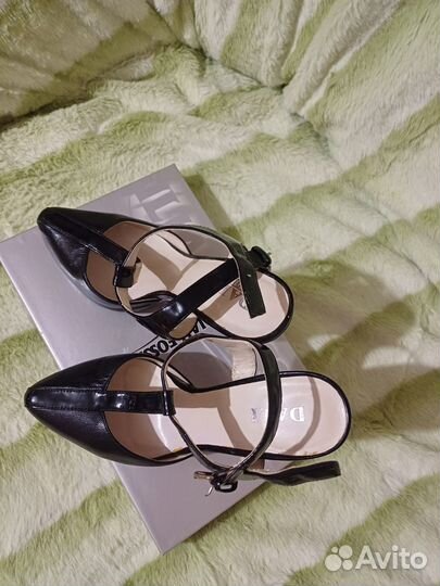 Босоножки женские 37 размер натуральная кожа