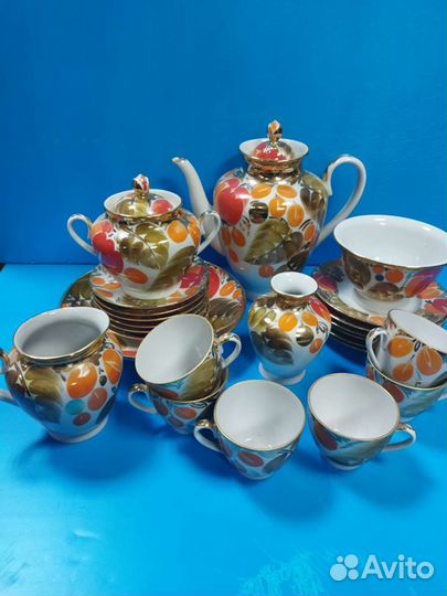 Кофейный сервиз. Золотая осень