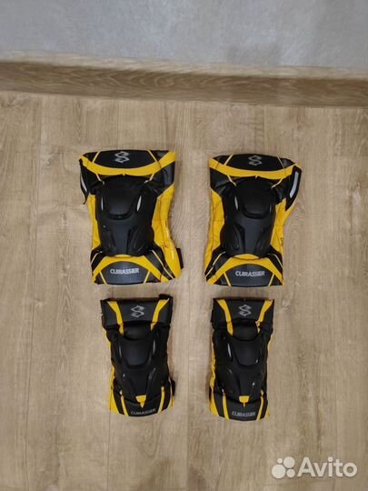 Наколенники и налокотники для езды на мотоцикле