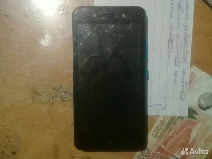 Телефон на запчасти не работает ител а 17