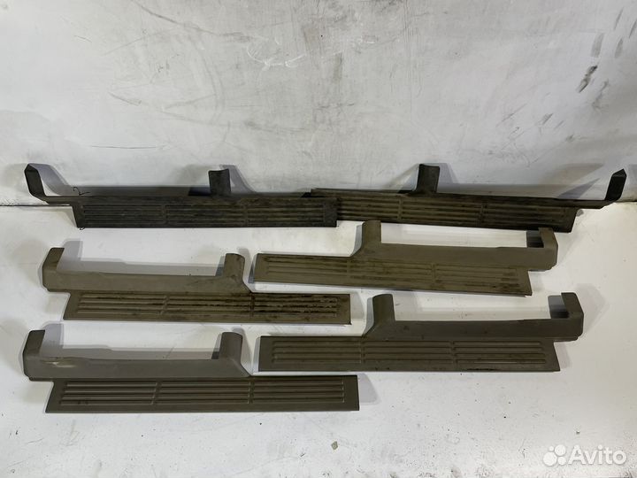 Накладки на пороги Chevrole tahoe gmt 800