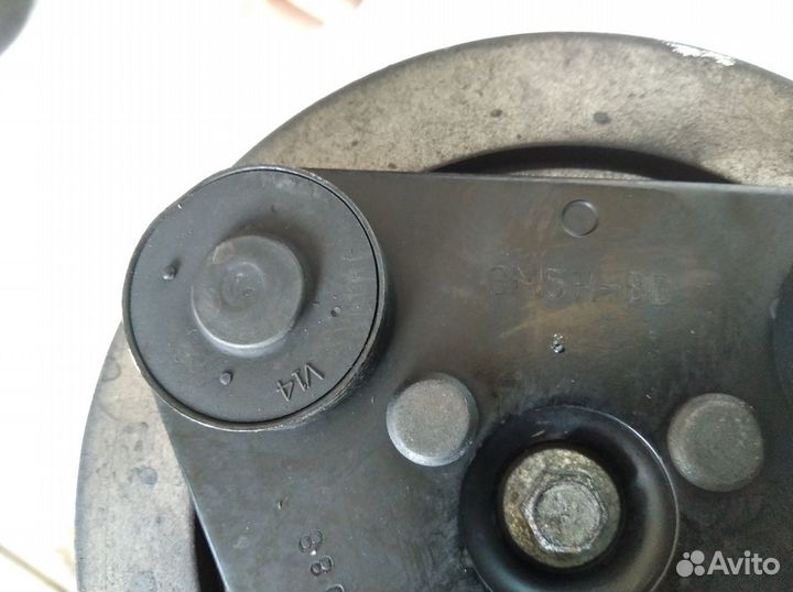 Компрессор кондиционера 2.0д. АКПП Ford S-Max, 09г