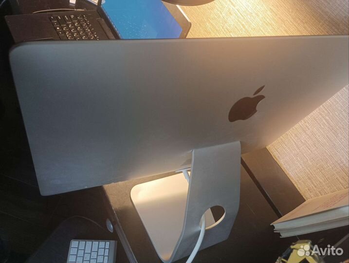 Apple iMac 21.5 i5 (late 2013)
