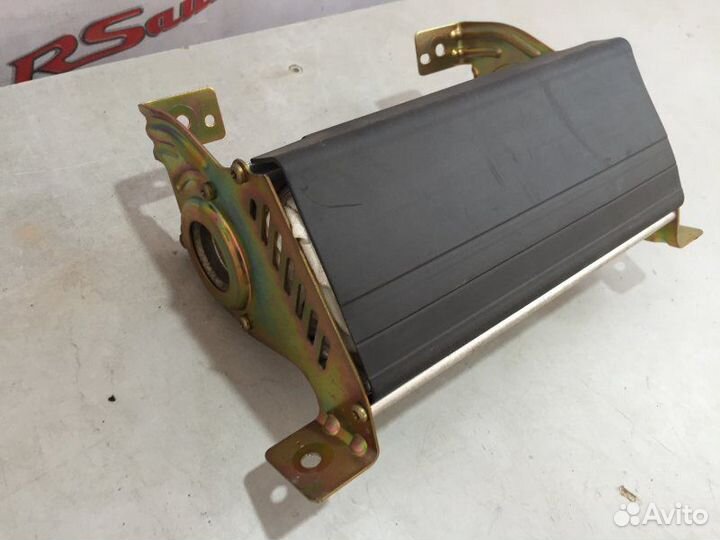 Аирбаг пассажирский Jeep Grand Cherokee 2