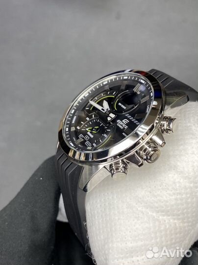 Часы Casio Edifice ECB-30P-1A