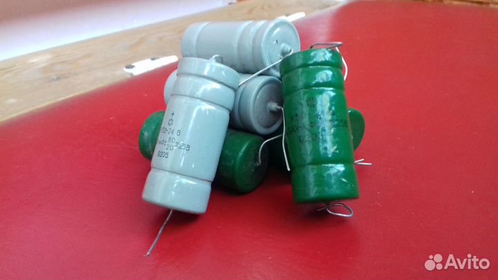 Конденсаторы, резисторы, лампы