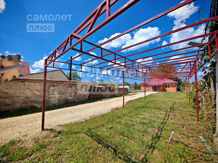 Дом 86 м² на участке 15,4 сот.