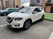 Nissan X-Trail 2.5 CVT, 2018, 63 000 км, с пробегом, цена 2 550 000 руб.