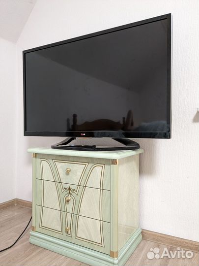 Телевизор LG 42