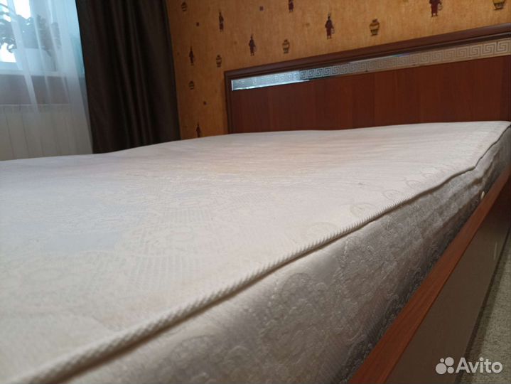 Матрас 160х200