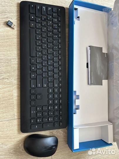 Беспроводная клавиатура и мышь microsoft