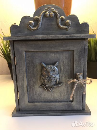 Ключница настенная из дерева новая