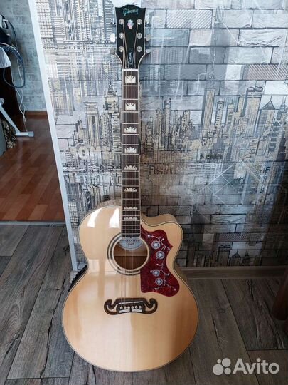 Акустическая гитара gibson
