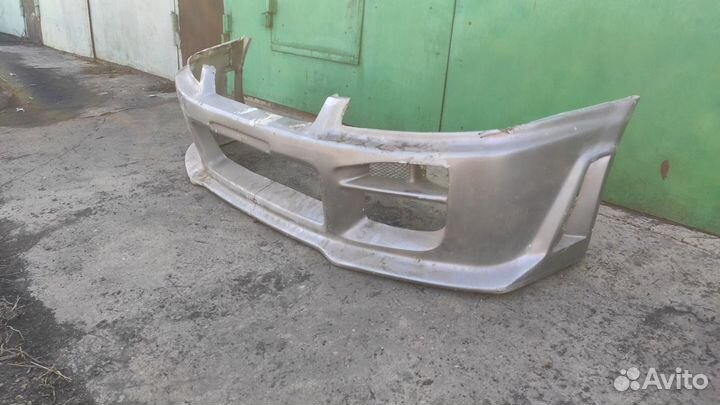 Бампер Nissan Skyline 34