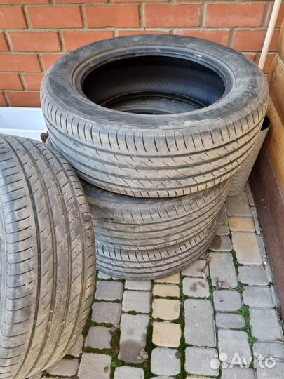 Goodride Solmax 1 255/55 R19