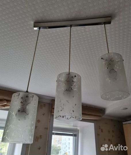 Люстра потолочная бу