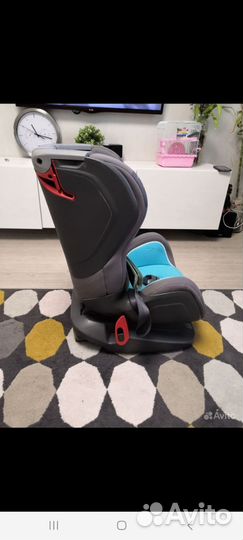 Продам автокресло
