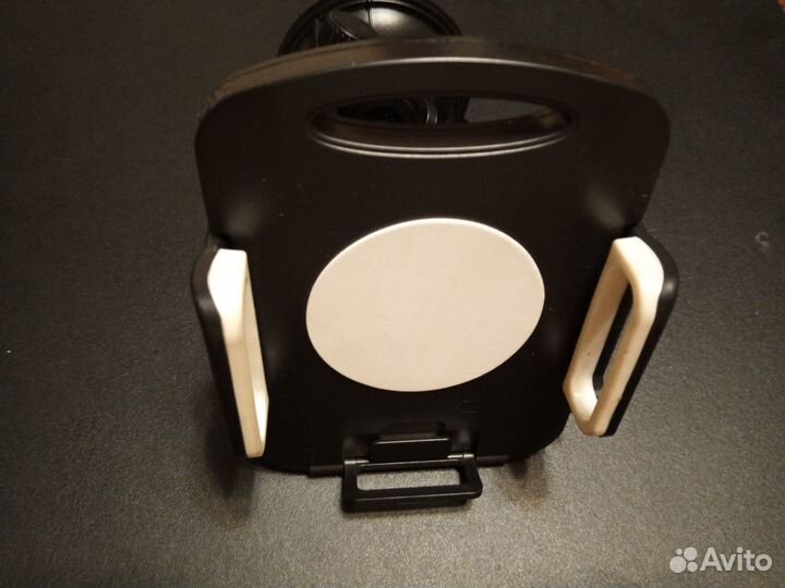 Держатель для планшетов и больших смартфонов