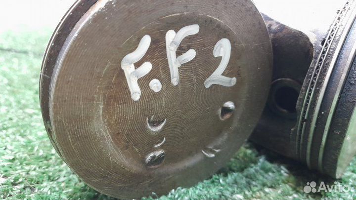 Поршень с шатуном Ford Focus 2 hwdb 1.6 2005