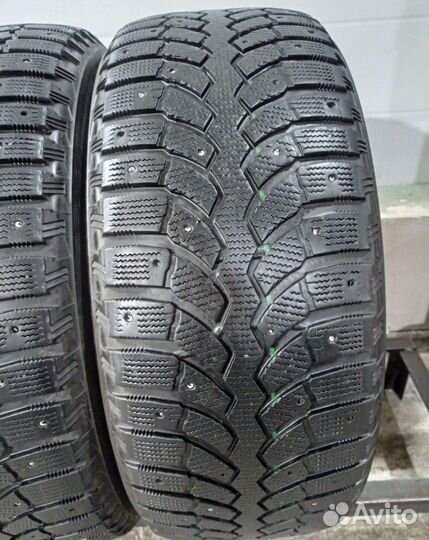Bridgestone Blizzak Spike-01 255/55 R18 99W