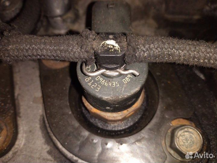 Форсунка топливная Opel Astra G Z17DTH 2003