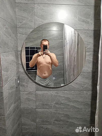 Настольное зеркало