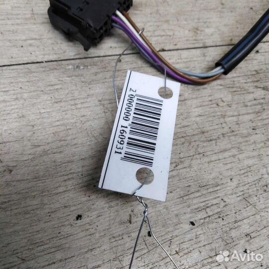 Зеркало левое Volkswagen Passat B5