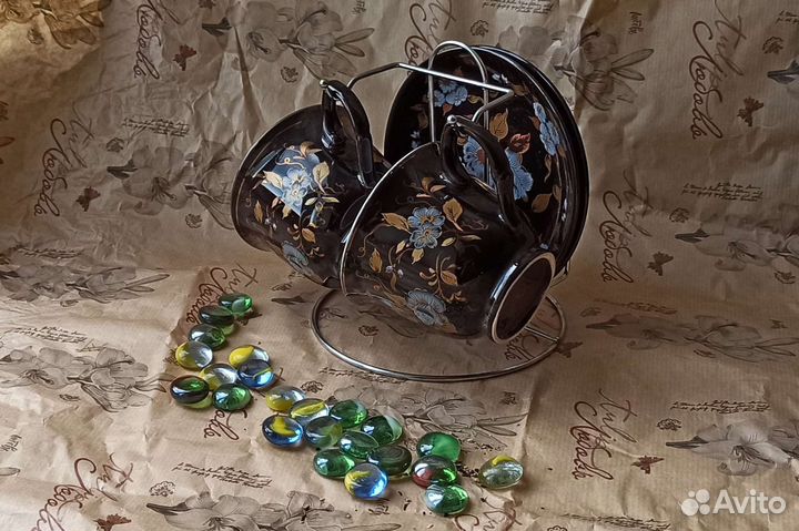 Набор из двух чайных пар на подставке