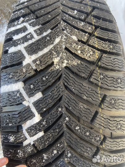 Michelin X-ICE NORTH 4 SUV ZP 265/55 R20 113T