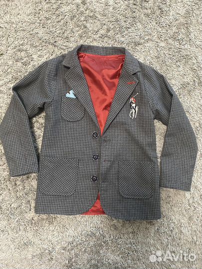 Костюм на мальчика 7-8 лет