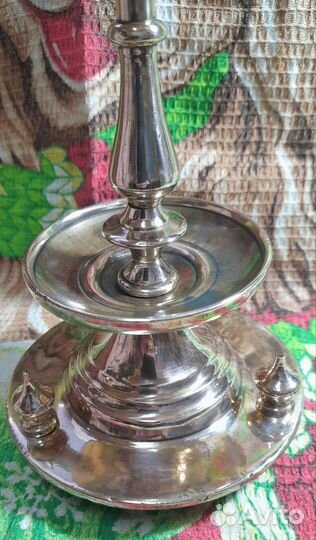 Старинный подсвечник