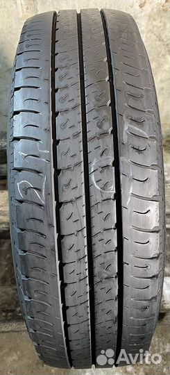 Goodyear EfficientGrip Cargo 215/75 R16C