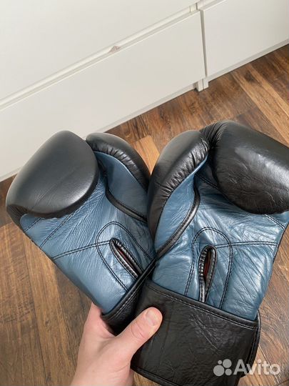 Боксерские перчатки Ultimatum 12 Oz