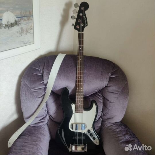 Triumph Jazz Bass Бас Гитара