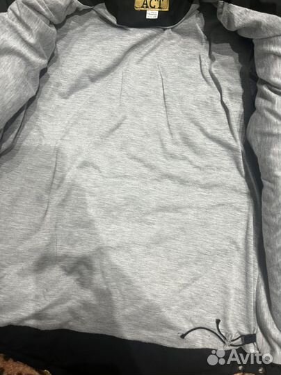 Куртка зима осень весна новая на 10-12 лет