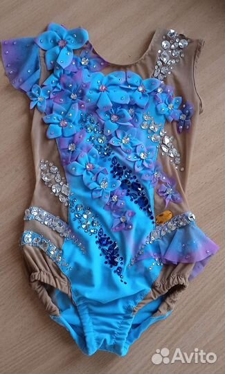 Пошив костюмов для танцев и спорта, ремонт одежды