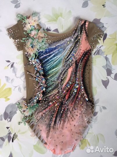 Купальник для художественной гимнастике