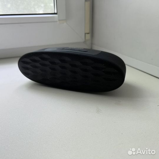 Колонка портативная joyroom в отличном состоянии
