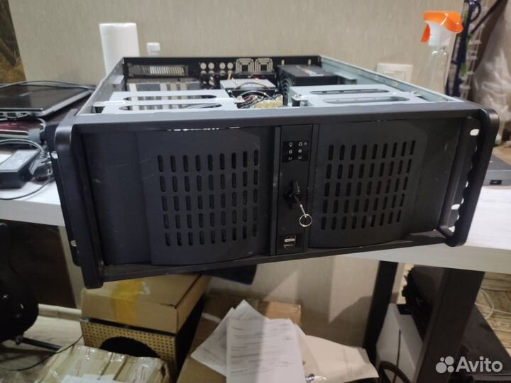 Серверные корпуса без бп