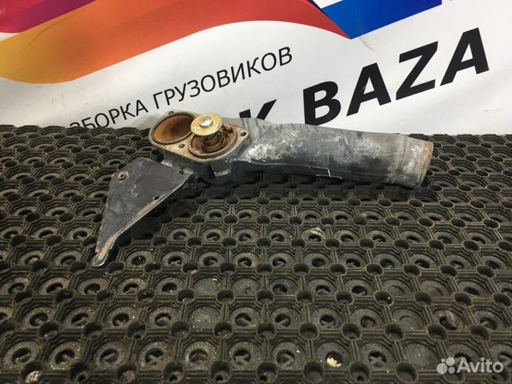 Корпус термостата Mercedes-Benz Actros