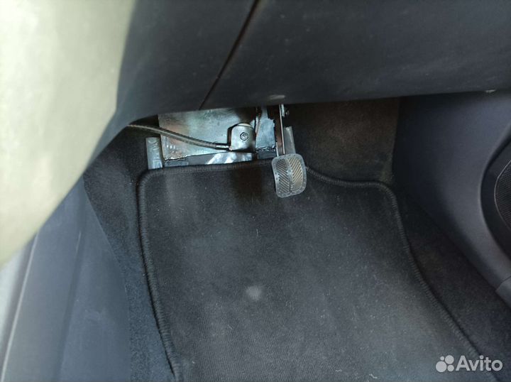 Автоинструктор по вождению. Автошкола,права