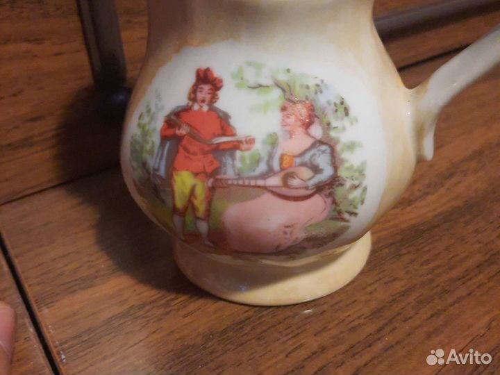 Сливочник фарфор