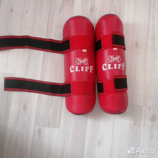 Защита голени