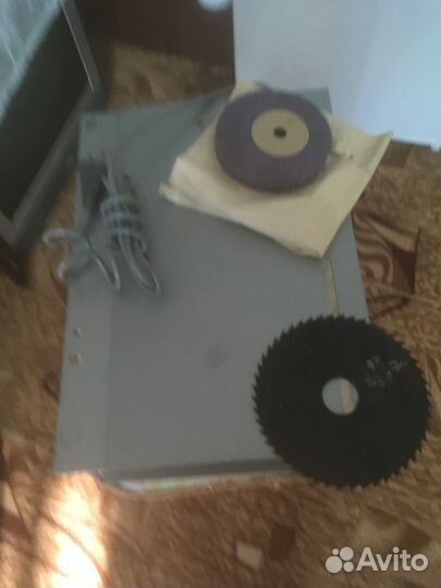 Циркулярный распиловочный станок СССР